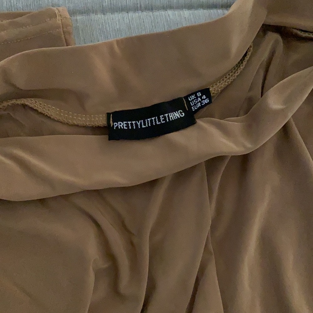 Pretty Little Thing Ruched Leggings Nude😍🤤 - Picture 4 of 7